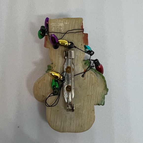 Free with purchase - Picture 2 of 2